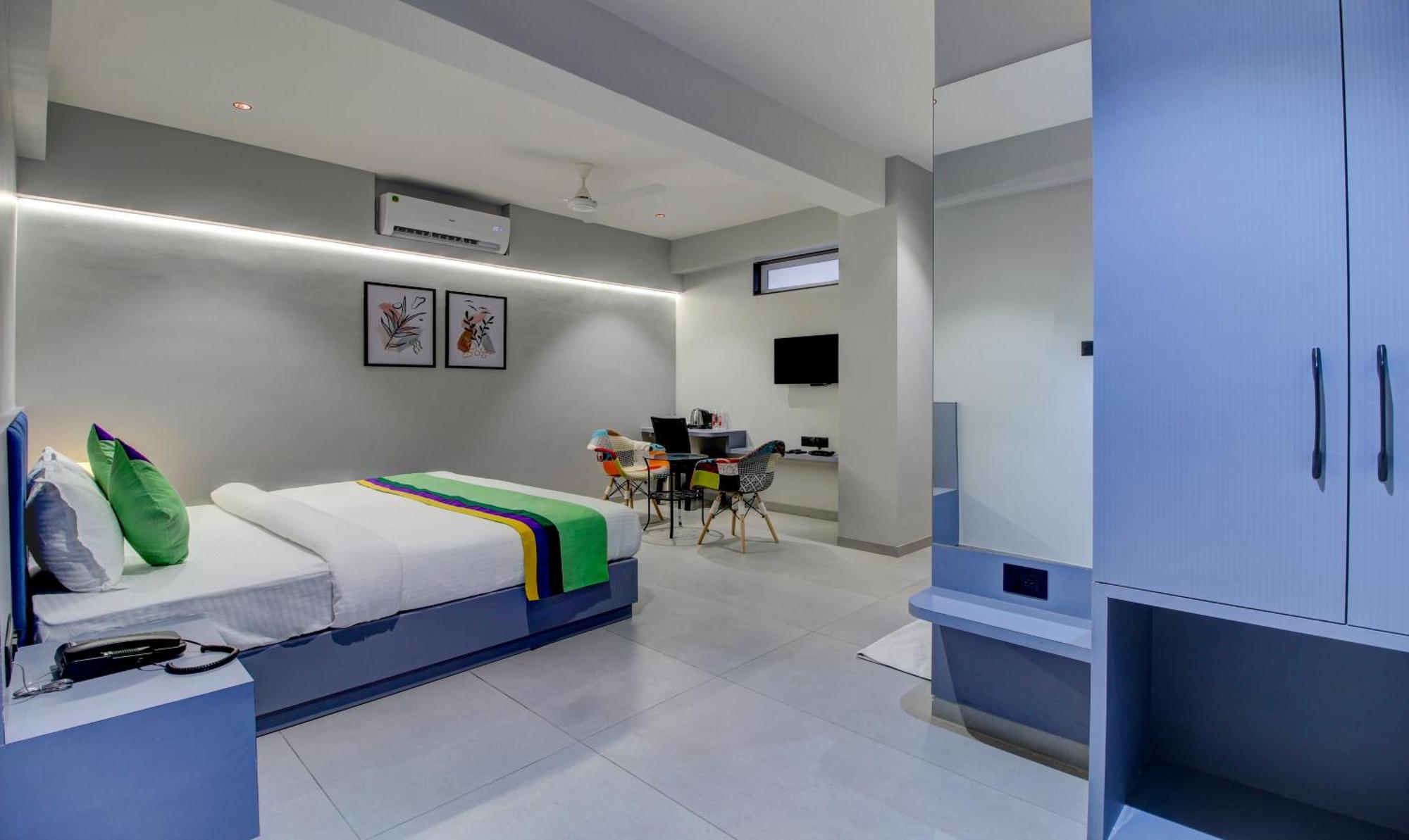 Comfort Inn Baner- Indian Nationals Only ปูเน่ ภายนอก รูปภาพ